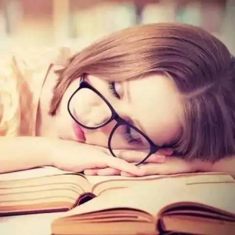 「健康」你还以为声音嘶哑只是因为感冒或者上火？错过最佳治疗时机再后悔就晚了！