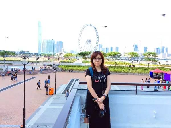 再一次香港｜带着老妈去看花花世界，佐敦觅食，中环闲逛，维港夜游，探索迪士尼的童话天地！