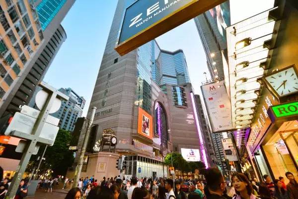 再一次香港｜带着老妈去看花花世界，佐敦觅食，中环闲逛，维港夜游，探索迪士尼的童话天地！