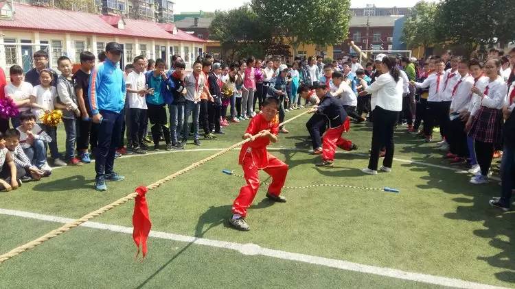 洛阳市实验小学运动会开幕式,实验小学元旦趣味运动会