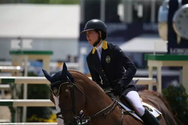 顶尖骑手比赛,环球马术冠军赛开赛