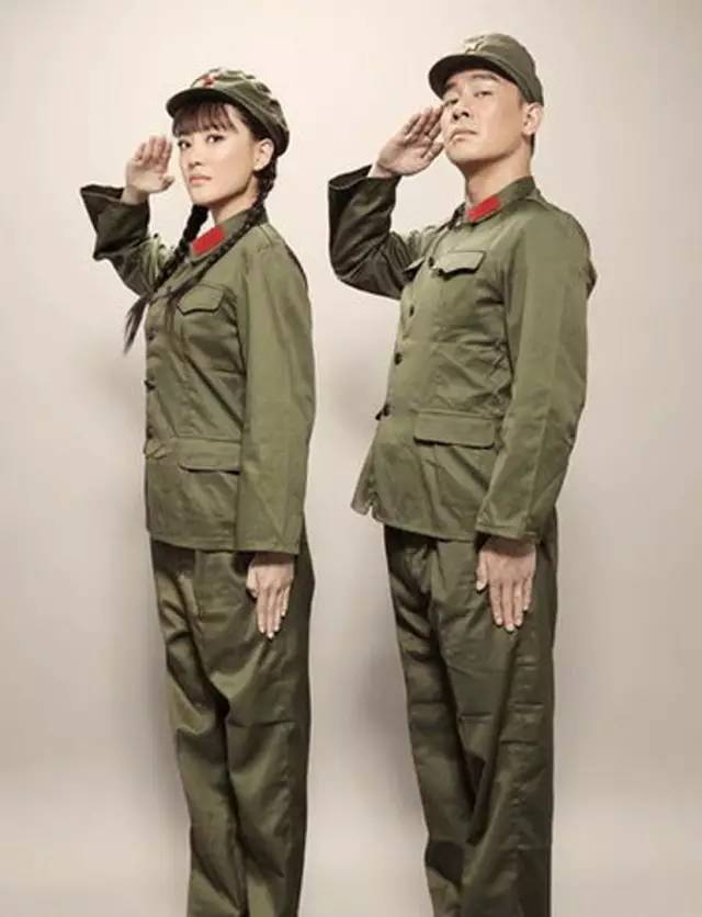 中国各年代婚纱照,夫妻看看多年前的婚纱照