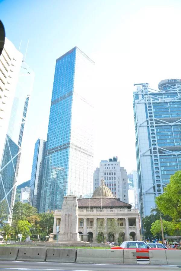 再一次香港｜带着老妈去看花花世界，佐敦觅食，中环闲逛，维港夜游，探索迪士尼的童话天地！