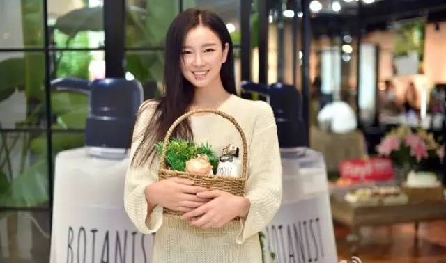 日本好用的柔顺洗发水推荐,超好用的一款洗发水让你秒变女神