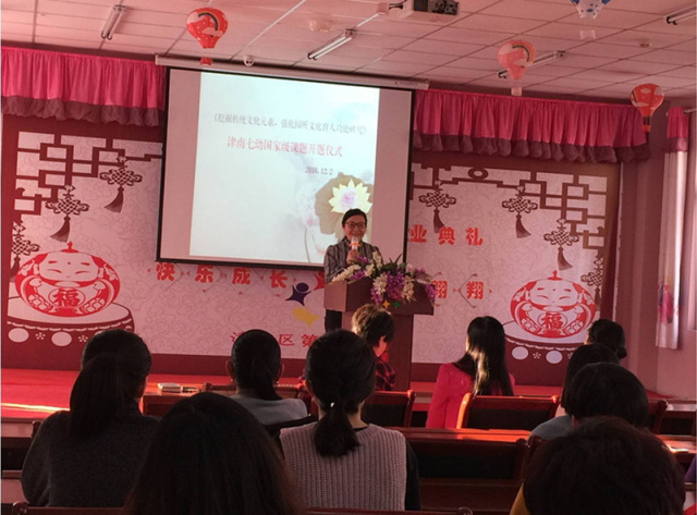 关注小美直播,关注小美头条号