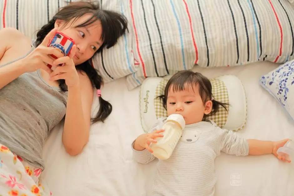 当孩子受了委屈怎么办,孩子受一点委屈就哭怎么教育