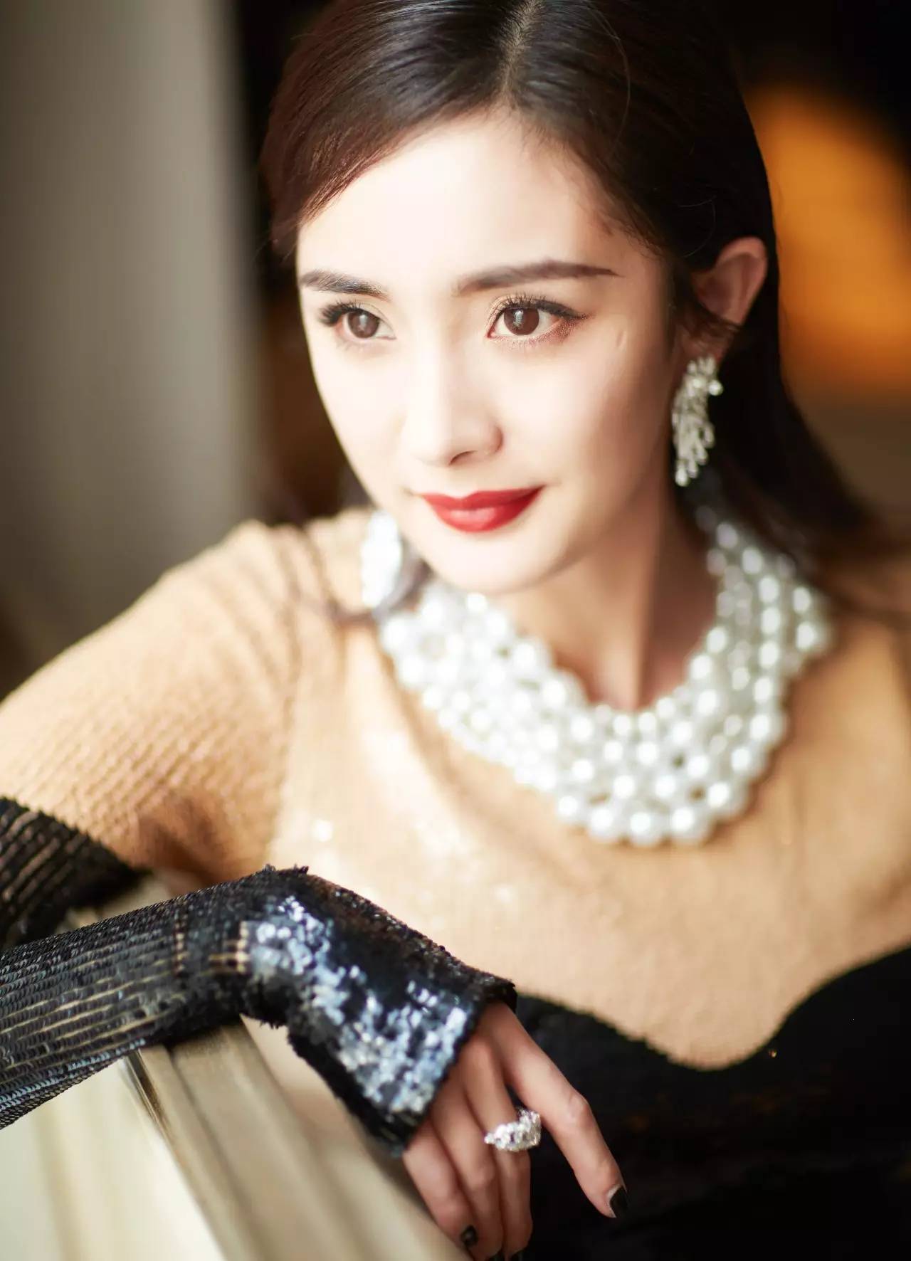 杨幂上红毯,杨幂metgala首秀