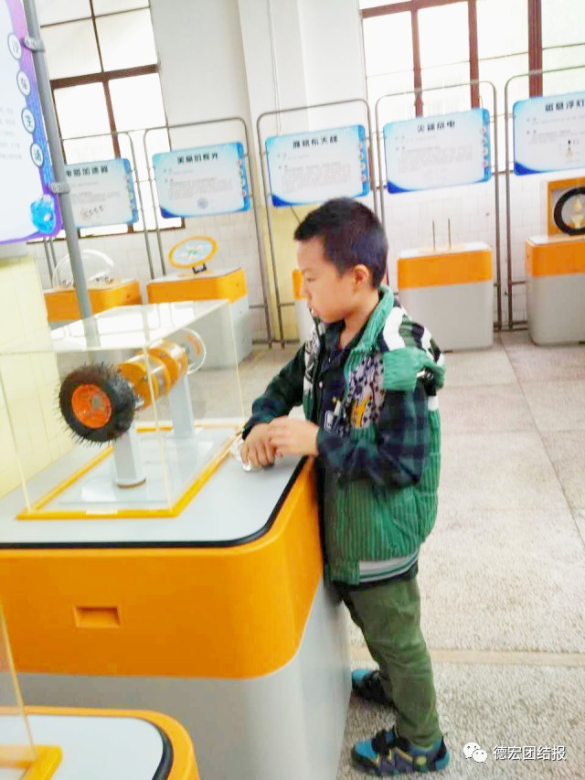 小朋友科技展作品,科技展小朋友