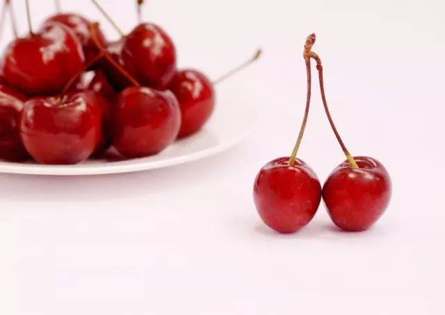 周末,宅在家里不如开始做冰棒吧!想吃什么口味自己选,这个夏天才不算浪费!