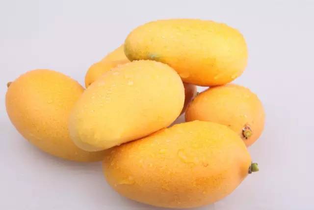 周末,宅在家里不如开始做冰棒吧!想吃什么口味自己选,这个夏天才不算浪费!