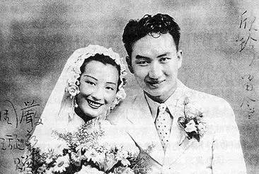 中国各年代婚纱照,夫妻看看多年前的婚纱照