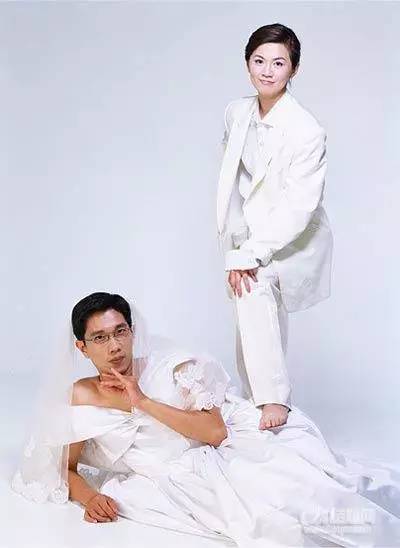 中国各年代婚纱照,夫妻看看多年前的婚纱照