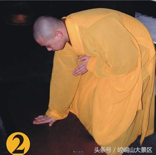 拜佛的正确方式及步骤,佛教烧香拜佛正确动作