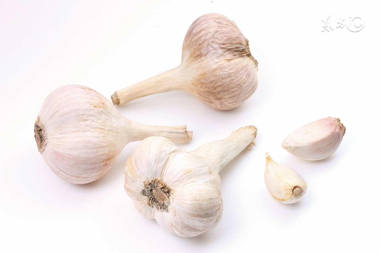 经常放的屁是身体出了什么问题吗,常放臭屁不是很臭是怎么回事