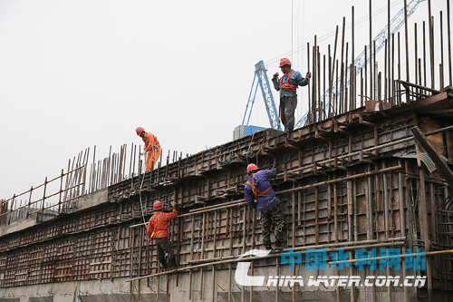 大藤峡水利枢纽左岸工程,大藤峡水利枢纽工程施工现场视频