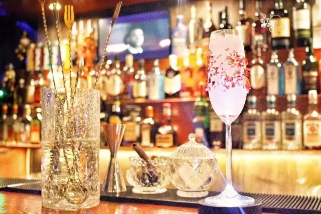 藏得如此之深の匠心小店，我一个月只能来一次每逢周3半价