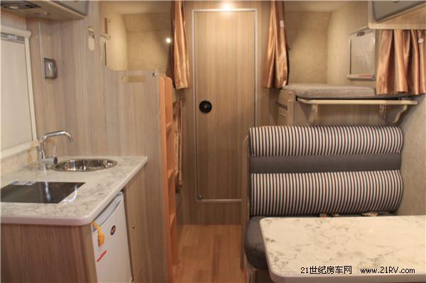 小身板大肚量,凯伦宾威5043xl房车