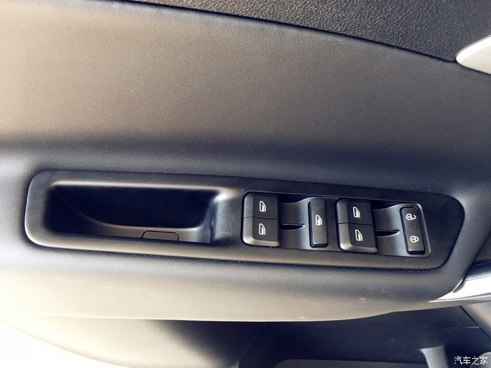 吉利博越2.0手动智尚型,吉利博越17款2.0手动测评