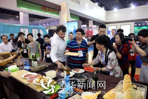 义乌国际小商品城230万种商品,义乌国际商贸城5区进口商品