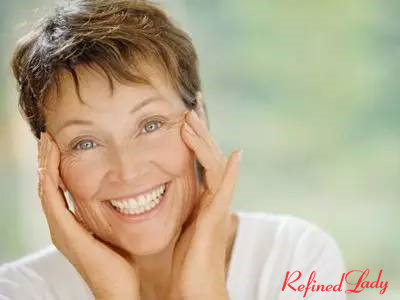 脸部皱纹用什么成分的护肤品,脸部去皱纹护肤小知识