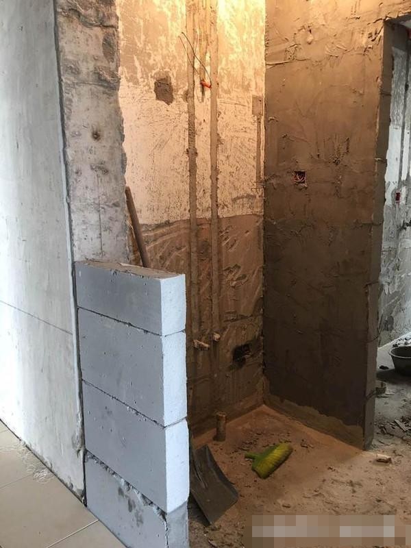 装修没人看着,家里装修太好没人去玩