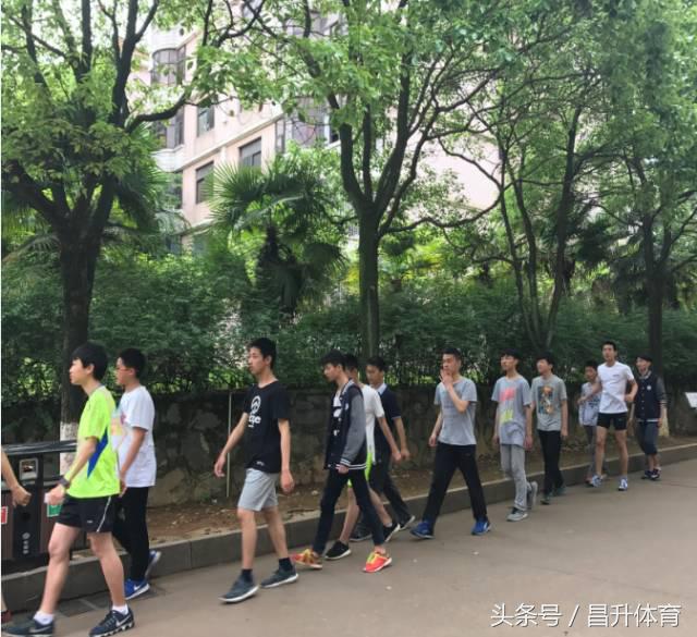 南昌2017中考体育考试第一天现场详情