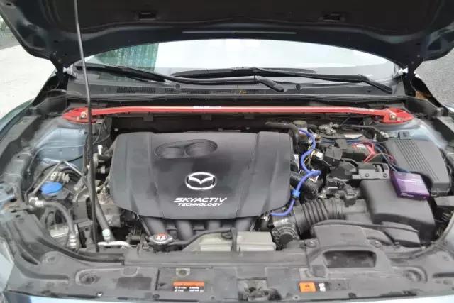 阿特兹2018蓝色,轻改马自达3