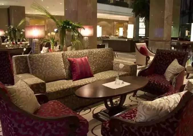 出差无聊只好自娱自乐,出差又累又没效率