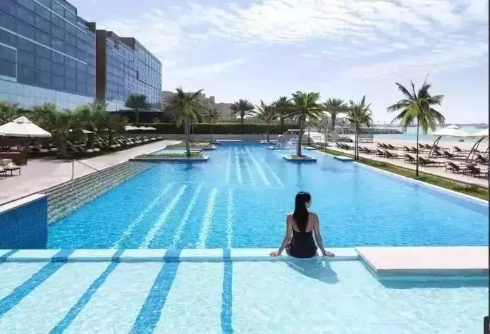 出差无聊只好自娱自乐,出差又累又没效率