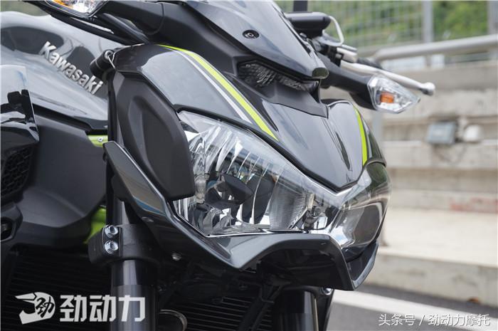 川崎z9002017款感受,川崎z900se和z900re区别