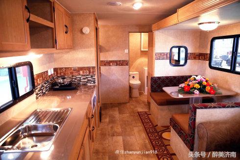 实拍:被俄罗斯美女帅哥酷爱的中国房车是什么样子