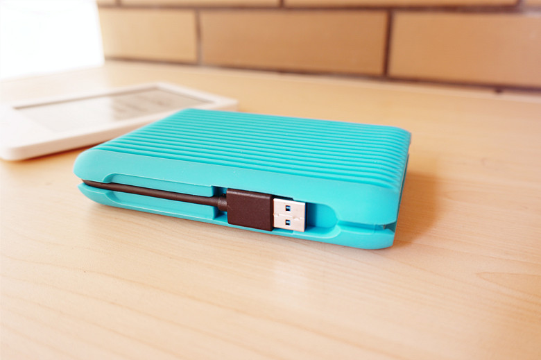 百度网盘划算还是自己买硬盘划算,移动硬盘和百度网盘对比哪个更好