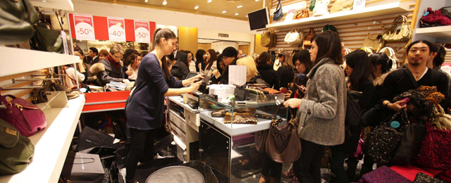 免费和低价旅游团，旅行社靠什么赚钱