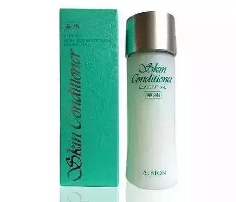 油皮夏日彩妆推荐什么产品好用呢,油皮护肤彩妆推荐哪款好用一点的