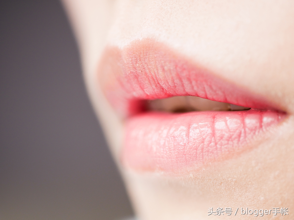 mac棒棒糖镜面,mac棒棒糖全系列试色