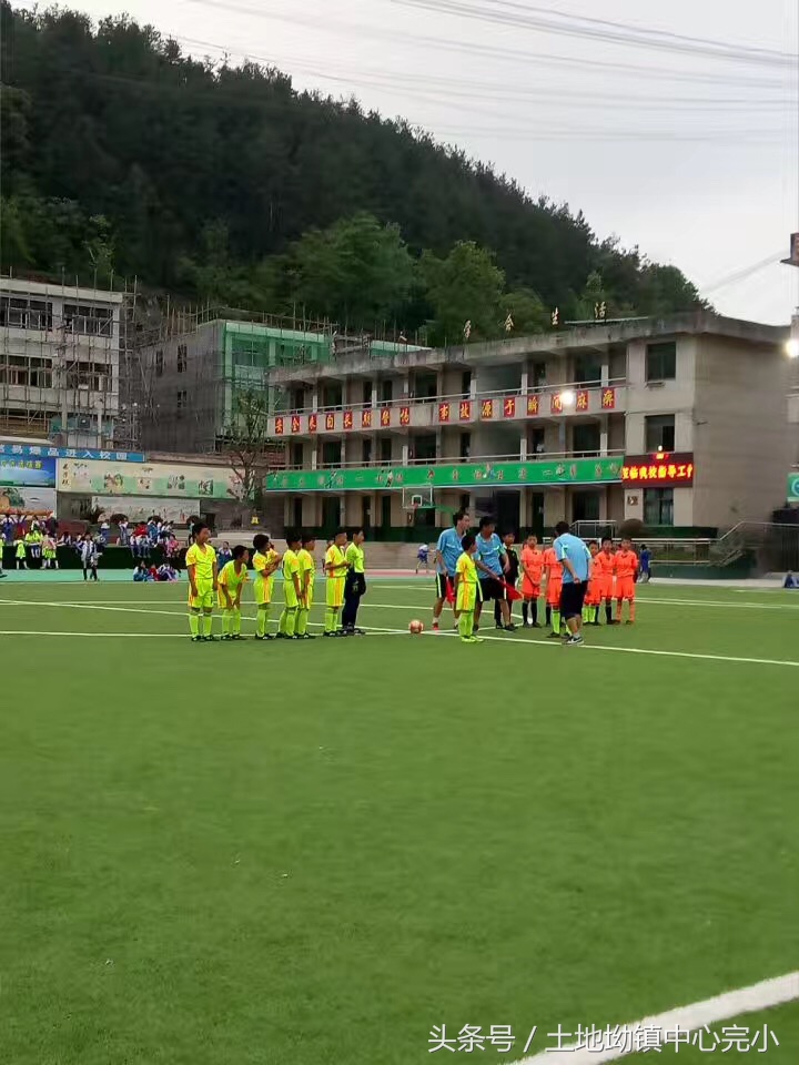 官舟打篮球视频,官舟小学足球赛