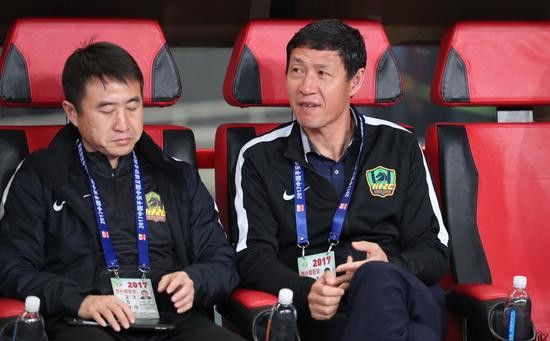 胡尔克亚冠1v4,胡尔克和恒丰助教