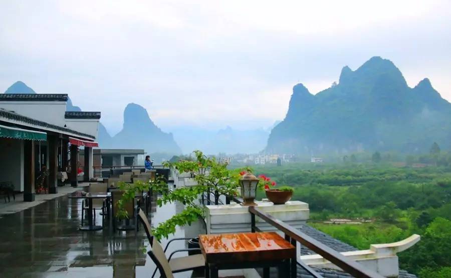 元宝山下,山水云间,悠悠闲云时光,恰好那时我也在