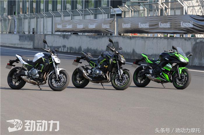 川崎z9002017款感受,川崎z900se和z900re区别