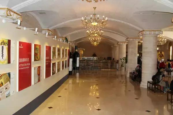 一组张裕爱斐堡酒庄实景图,蓝裕文化