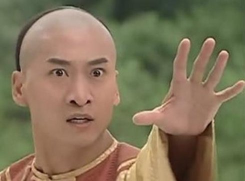 大鼻孔的明星都有谁,鼻孔比较大的明星有哪些