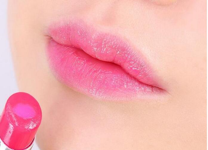 圣罗兰唇膏圆管哪个色好看,圣罗兰唇膏02