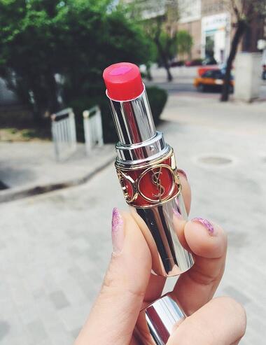 圣罗兰唇膏圆管哪个色好看,圣罗兰唇膏02