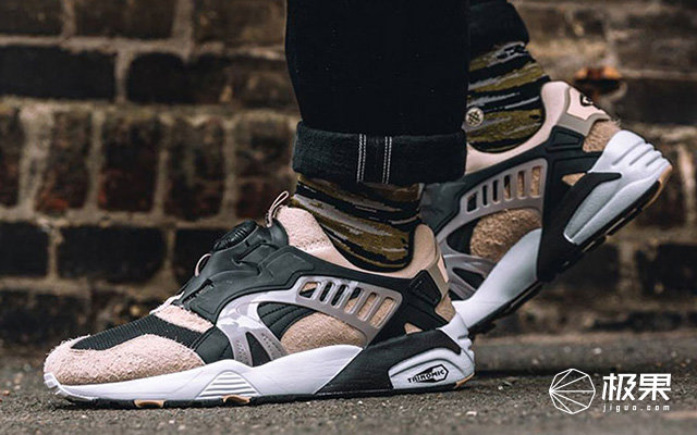 便捷式系鞋带球鞋,自动系鞋带的nike球鞋