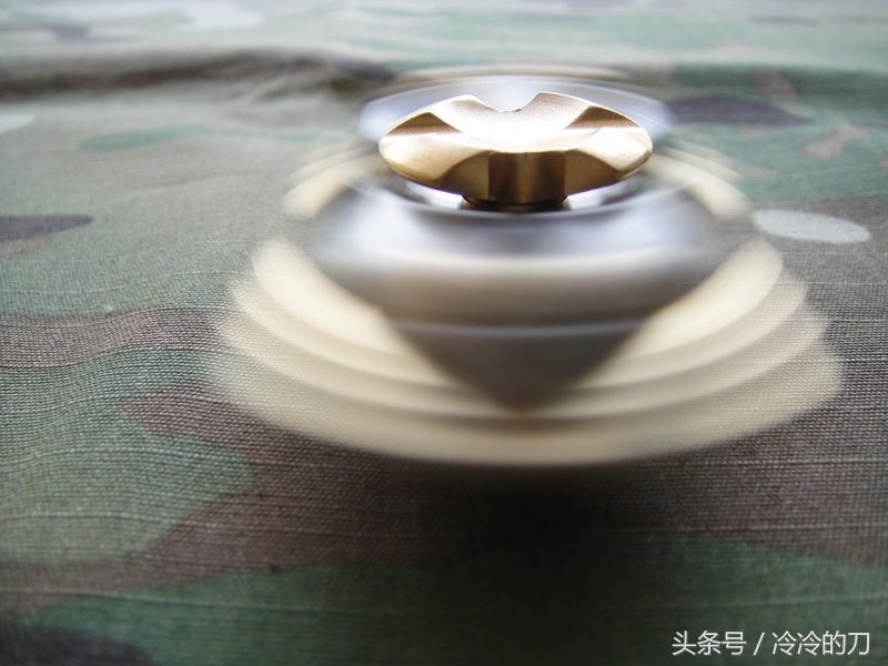 指尖陀螺蚕蛹,颜值即正义作品