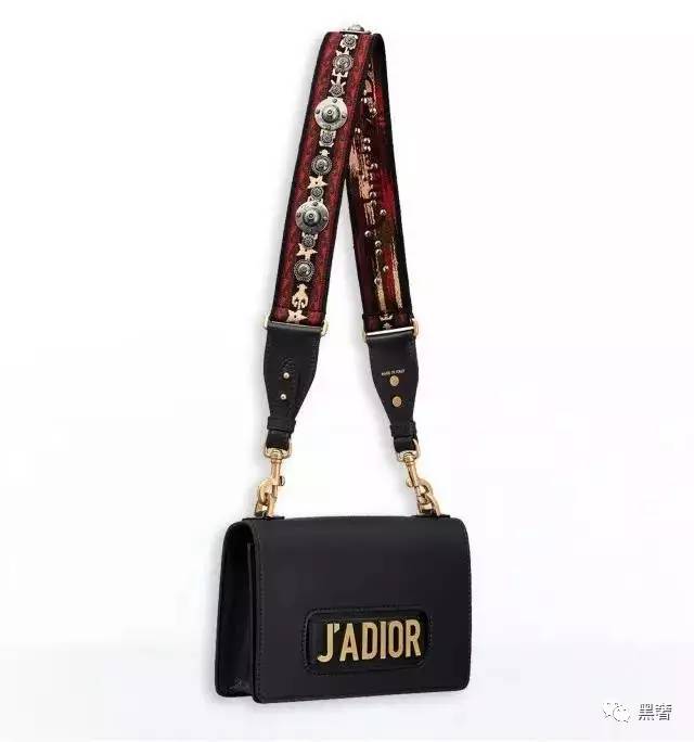 新款速递|讲道理,Dior真的走上了网红的不归路?