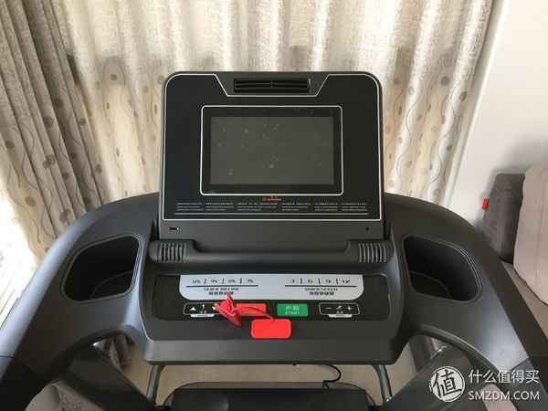雾霾天的跑步利器！好家庭i-xfitL3跑步机开箱试用