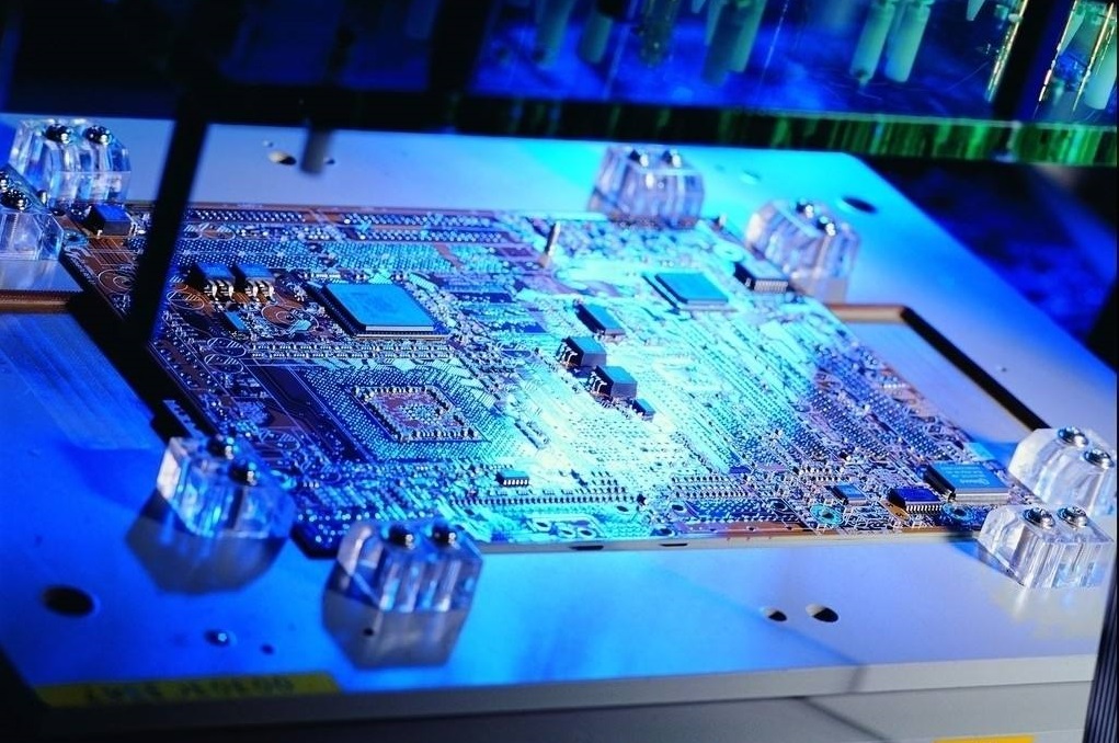 电子专业和机电专业哪个更好学,电子信息工程技术专业学什么