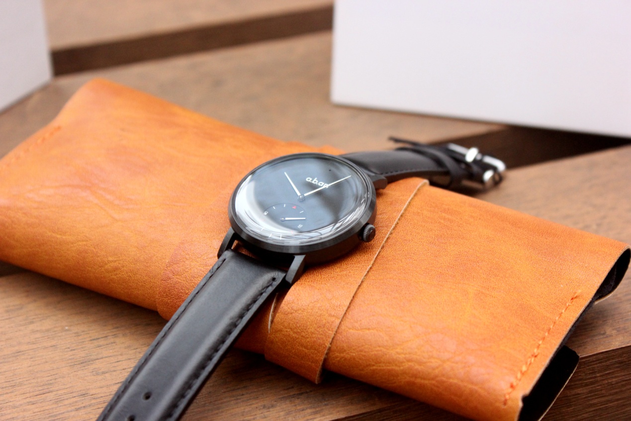 续航长好看的智能手表方形,瑞士a.b.art智能腕表