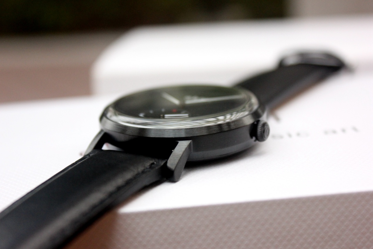 续航长好看的智能手表方形,瑞士a.b.art智能腕表